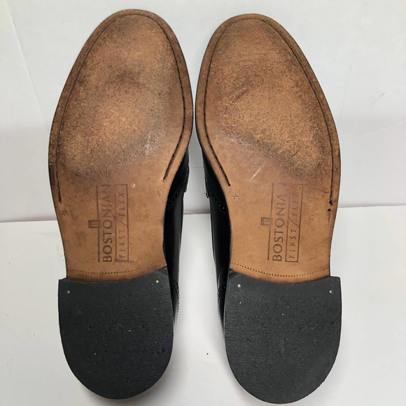 Bostonian Classics First Flex Tassel Wingtip Leather Loafers - Size 8 - Picture 10 of 10